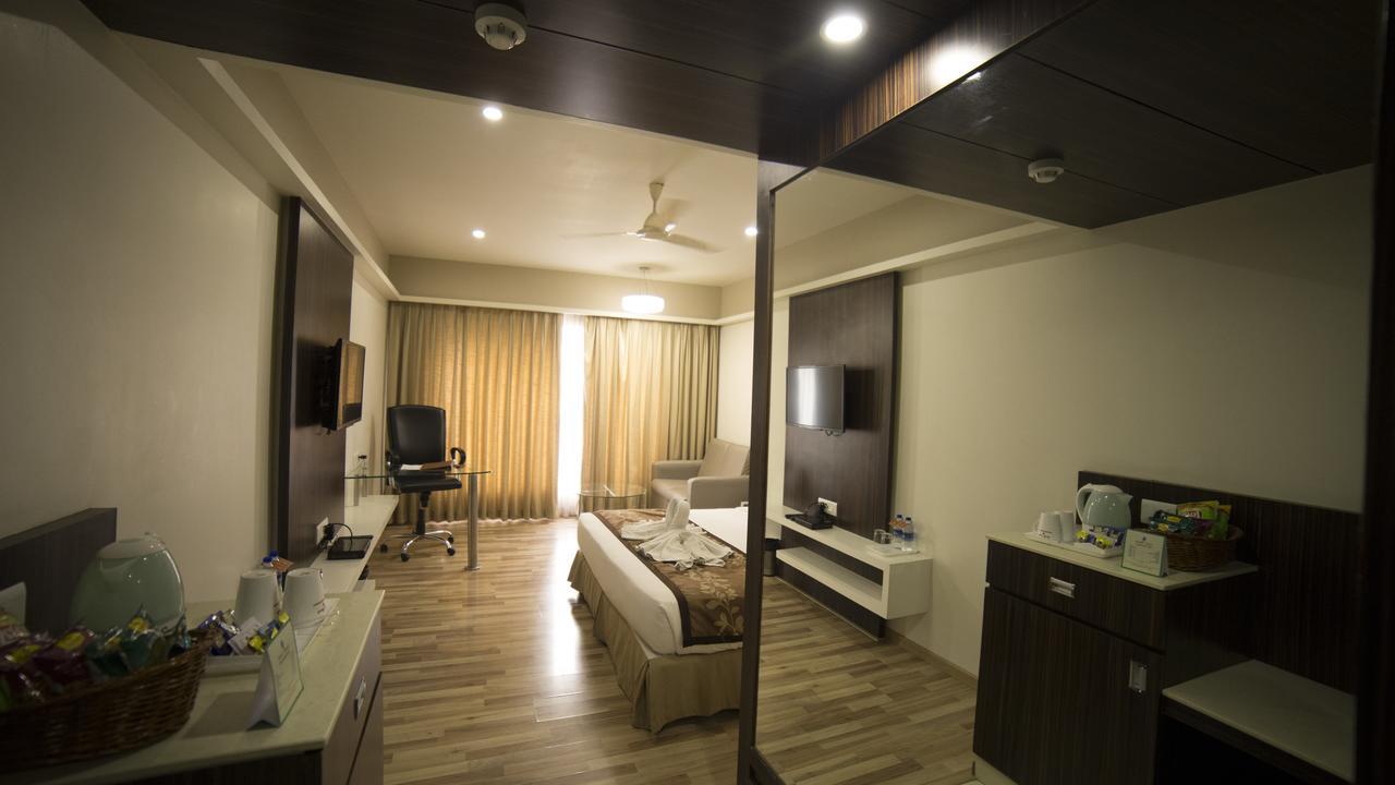 Hotel Abode By Shree Venkateshwara Хидерабад Екстериор снимка