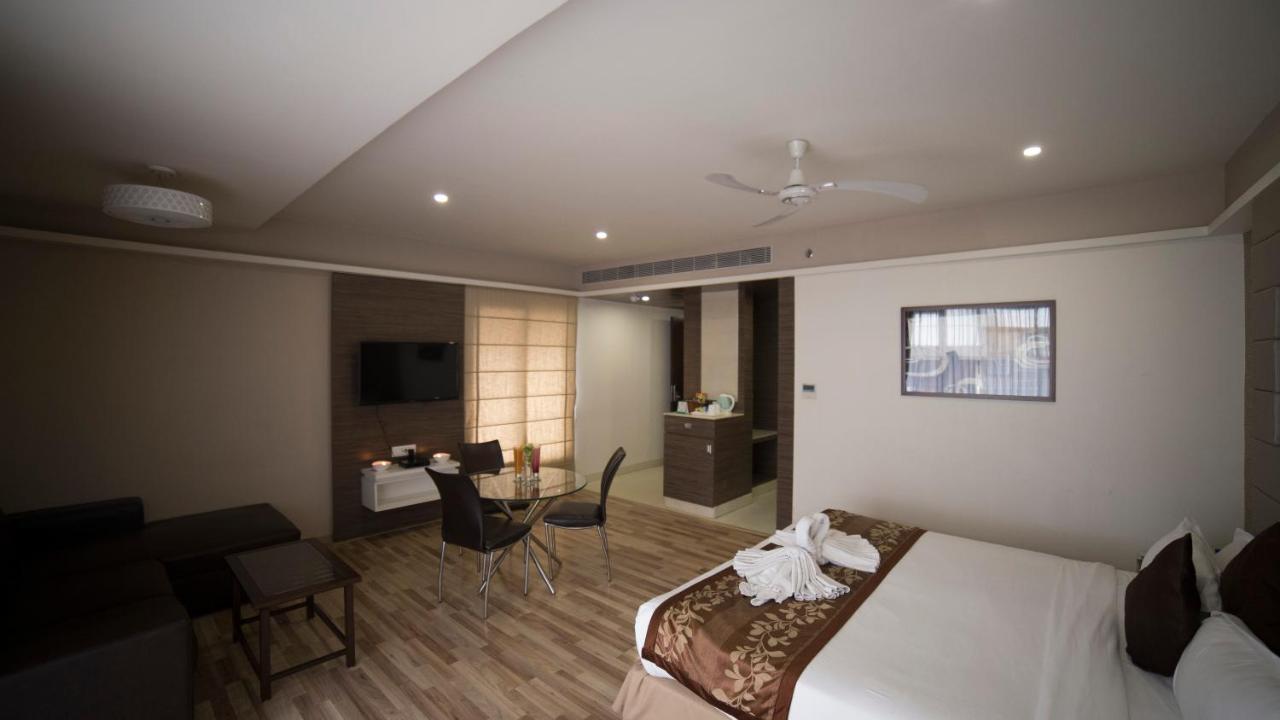 Hotel Abode By Shree Venkateshwara Хидерабад Екстериор снимка